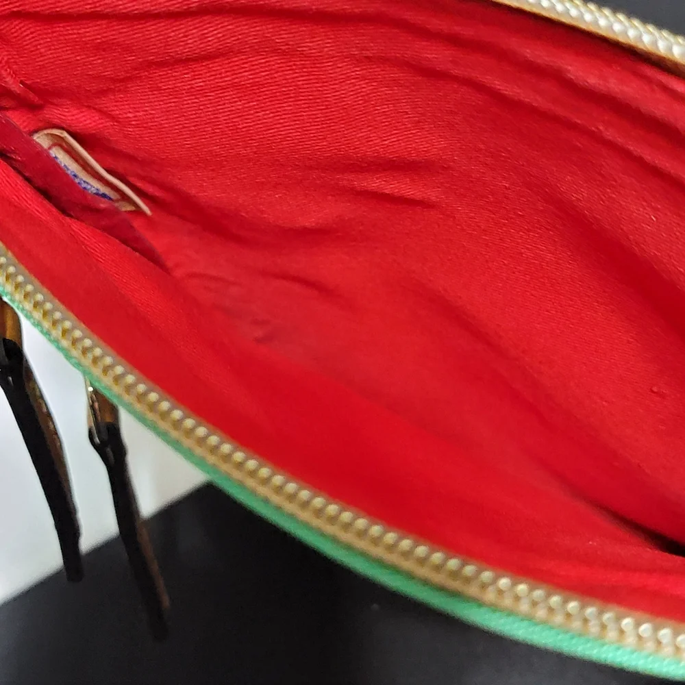 NEW WITH TAGS!!! Dooney & Bourke Green Striped Crossbody Bag P196‎